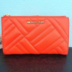 Michael Kors Peyton LG Double-Zip Wristlet